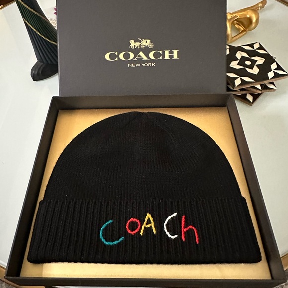 COACH | Coach Women's Embroidered Beanie with Gift Box - Picture 8 of 8